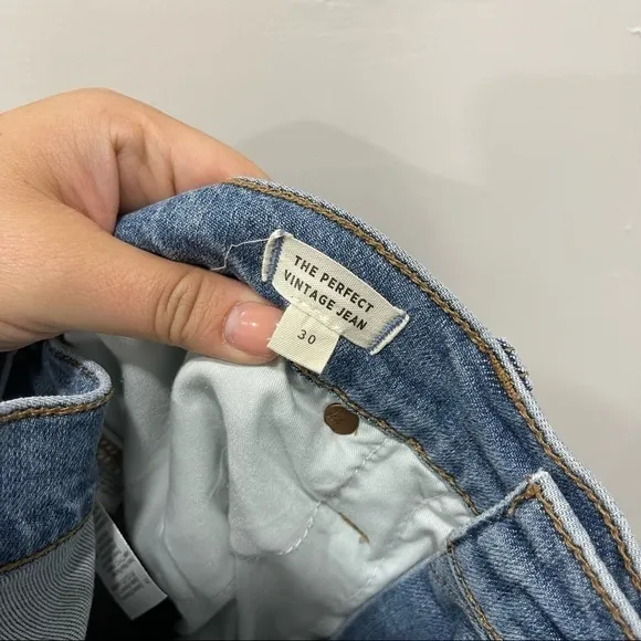 Madewell The Perfect Vintage Jeans in Banner Wash Size 30 Raw Fringe Hem