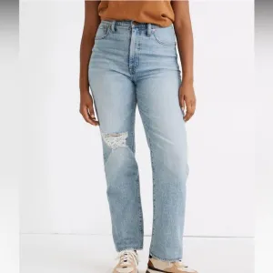Madewell The Perfect Vintage Straight Jean in Reinhart Wash