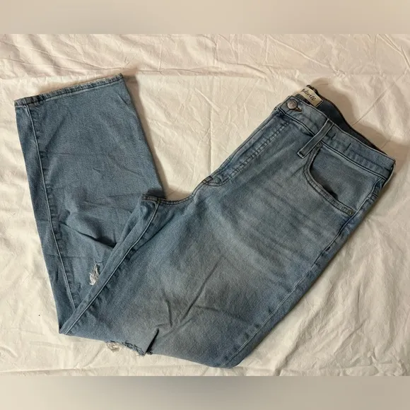 Madewell The Perfect Vintage Straight Jean in Reinhart Wash
