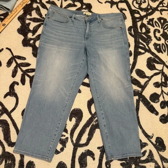 Madewell the Plus Mid-Rise Stovepipe Jeans in Abel Wash, Size 22W Magic Pockets