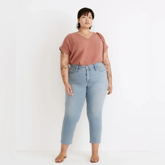 Madewell the Plus Mid-Rise Stovepipe Jeans in Abel Wash, Size 22W Magic Pockets