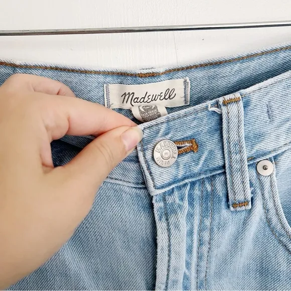 Madewell • The Tall Perfect Vintage Jean in Fitzgerald Wash light faded distress