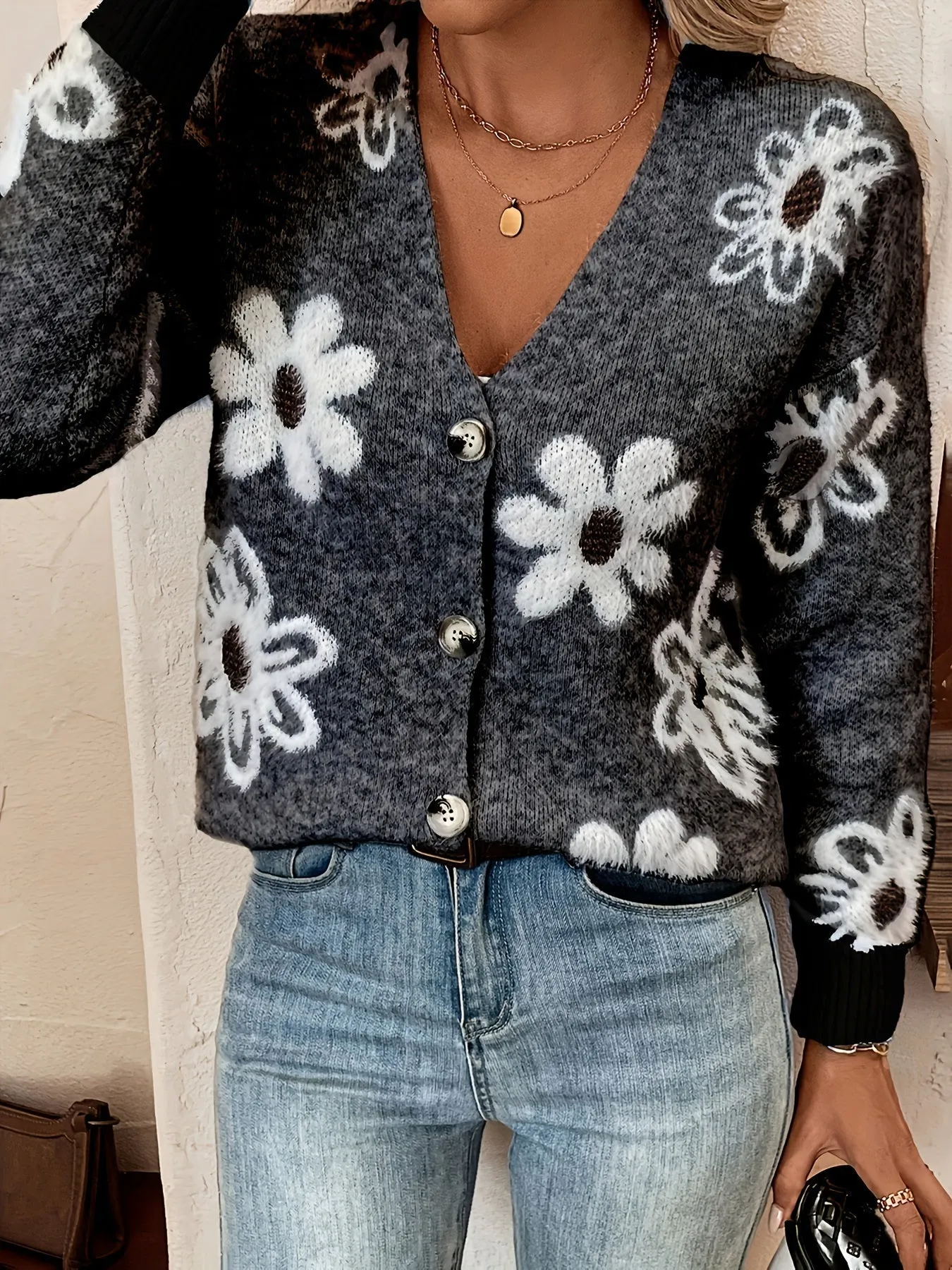 Maria Eugenia® | Cozy Bloom sweater