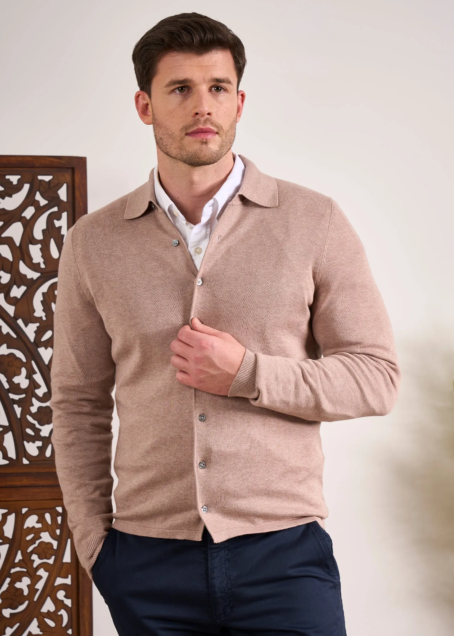 Medstead Men's Long Sleeve Shirt In Coffee