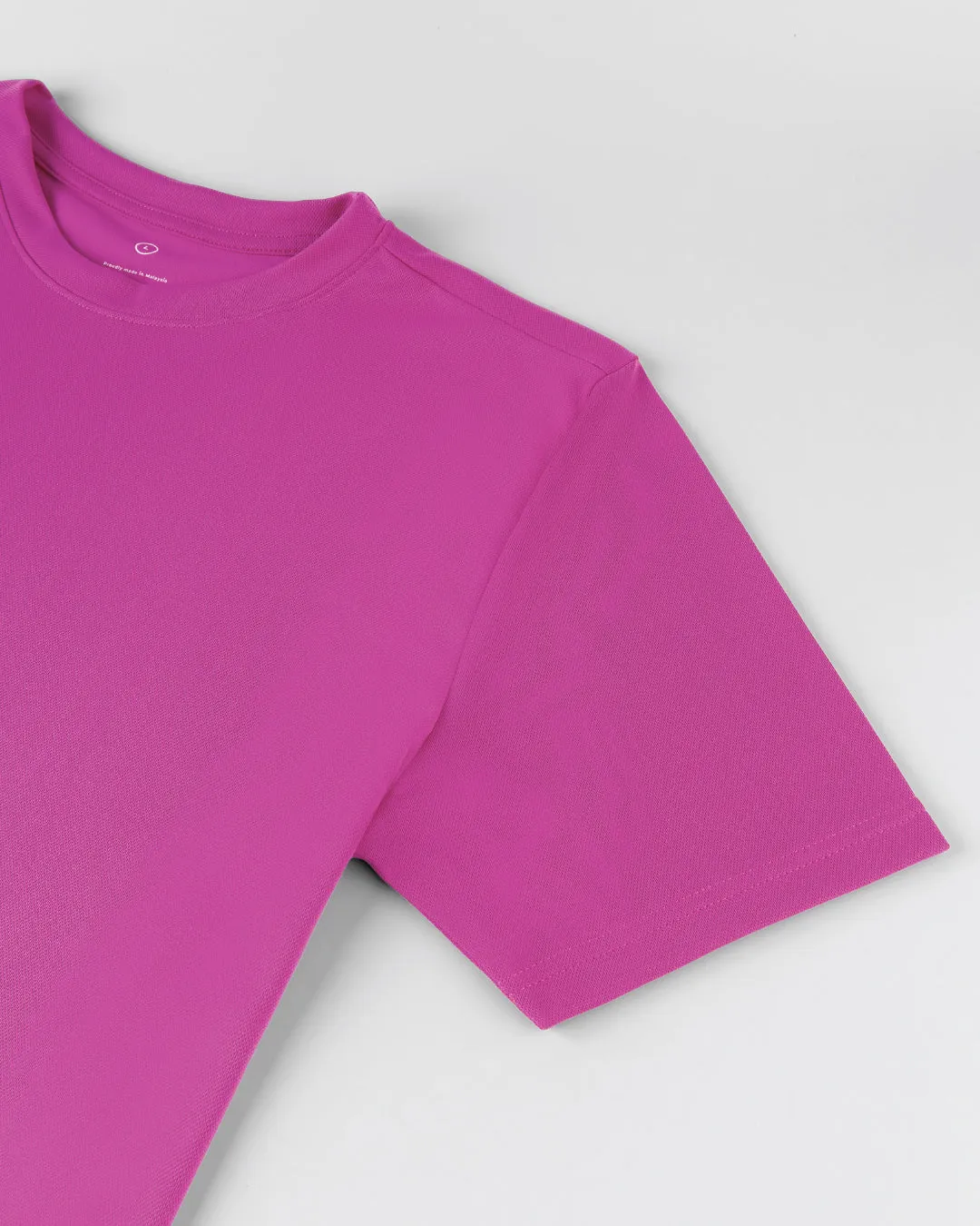 Men Regular Fit Easy Dry Tee