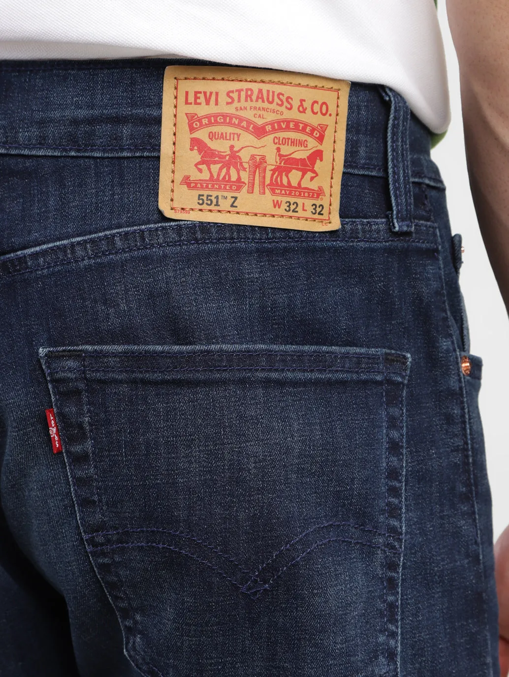 Men's 551 Blue Loose Straight Fit Mid Rise Jeans