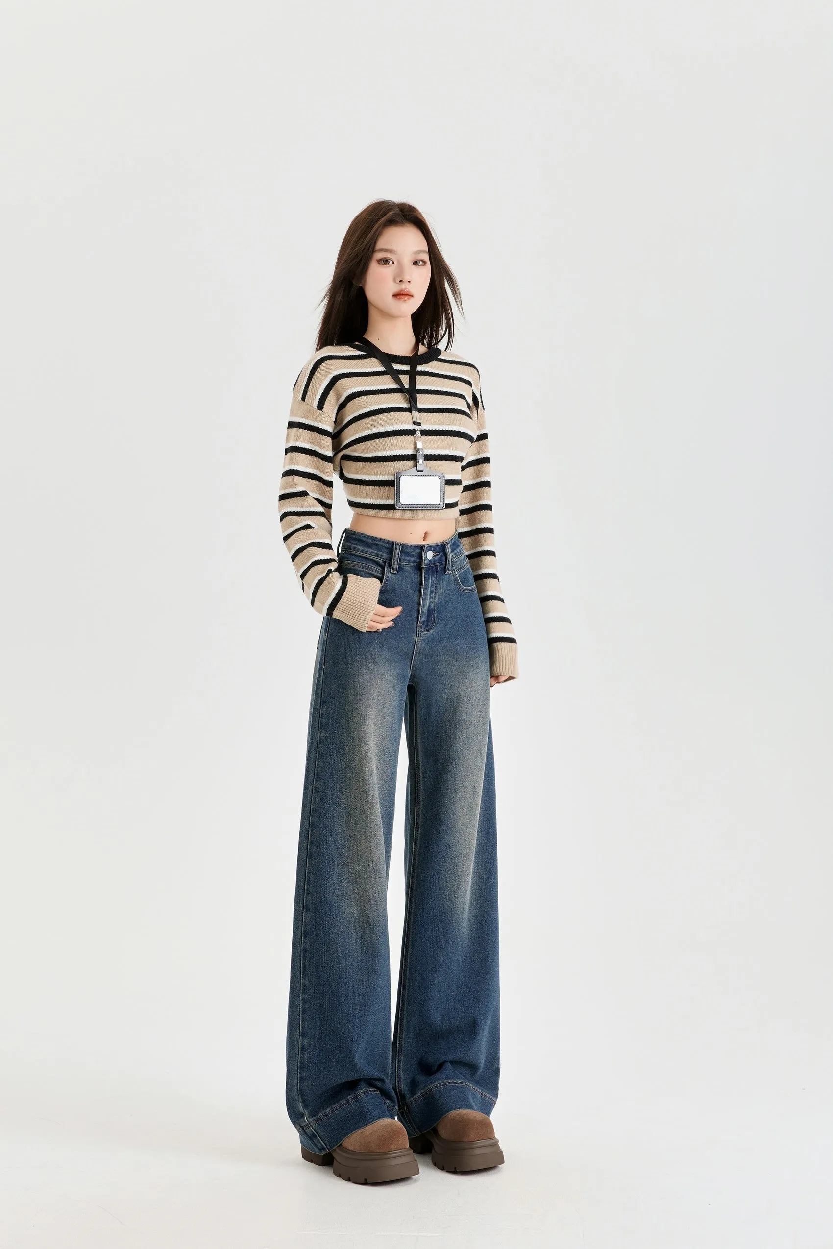 Mid Waist Elastic Stretch Flared Jeans