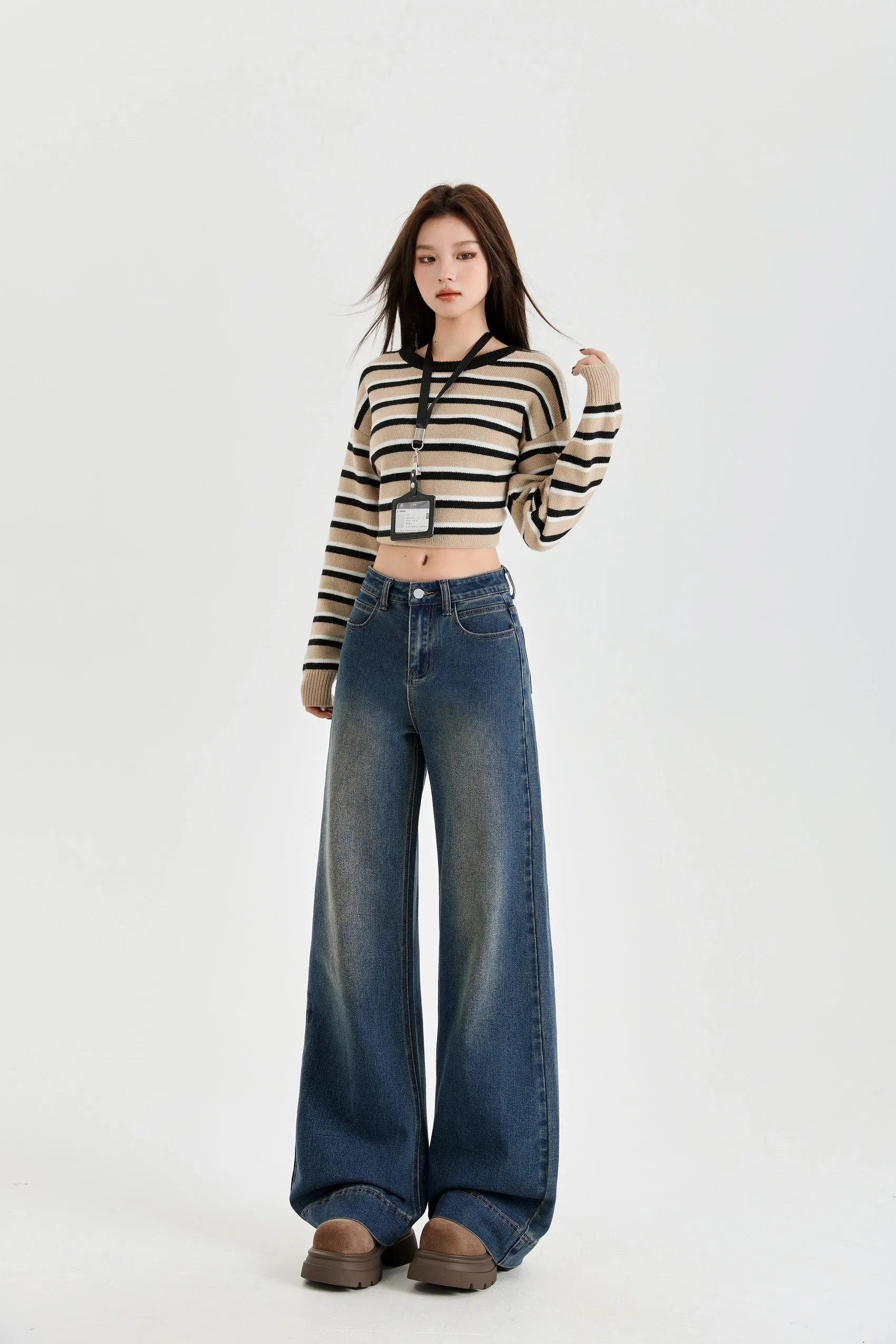Mid Waist Elastic Stretch Flared Jeans