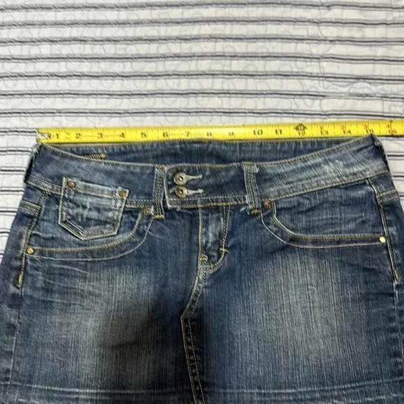MNG vintage jeans skirt size 6