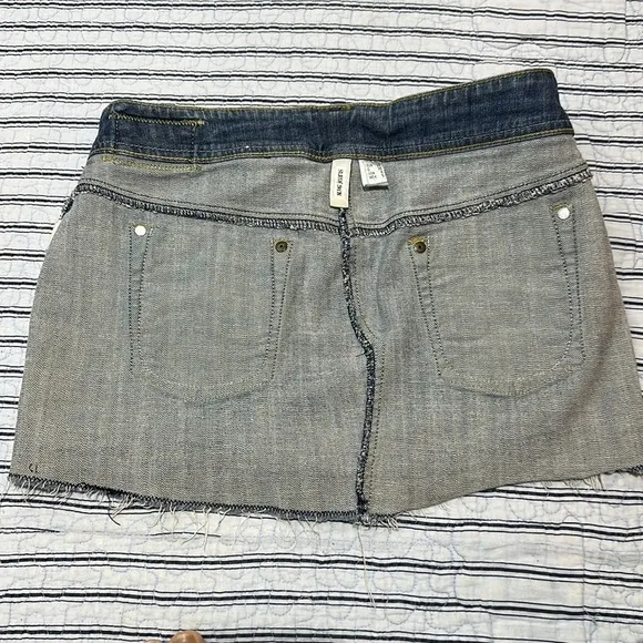MNG vintage jeans skirt size 6