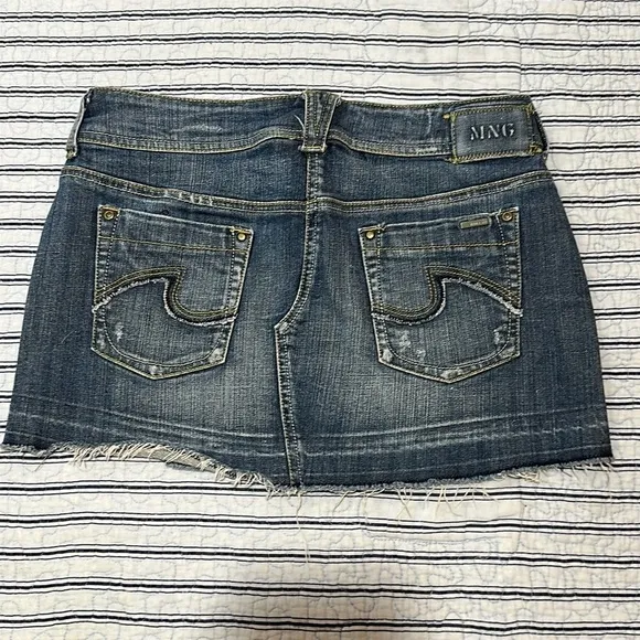 MNG vintage jeans skirt size 6