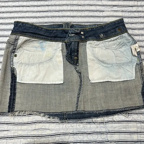 MNG vintage jeans skirt size 6