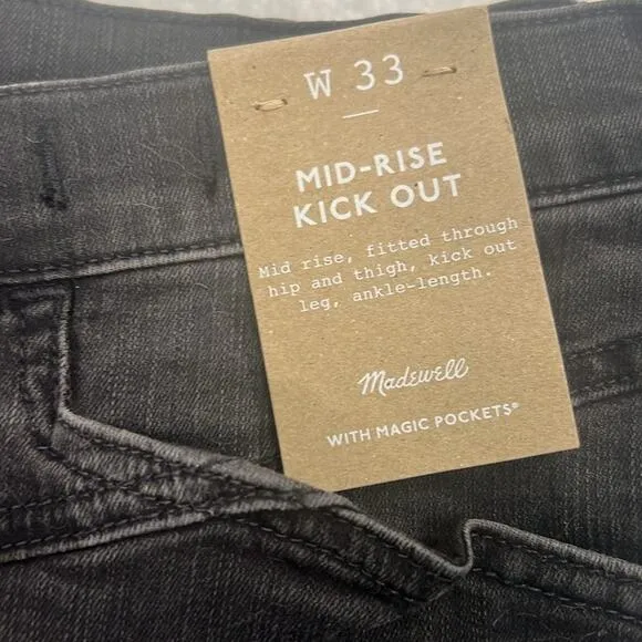 New! Madewell black mid-rise kick out double button jeans W33
