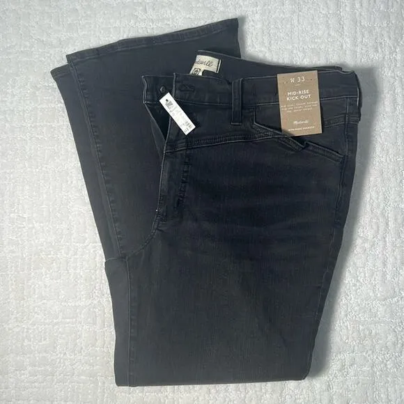 New! Madewell black mid-rise kick out double button jeans W33