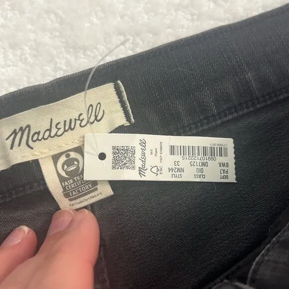 New! Madewell black mid-rise kick out double button jeans W33