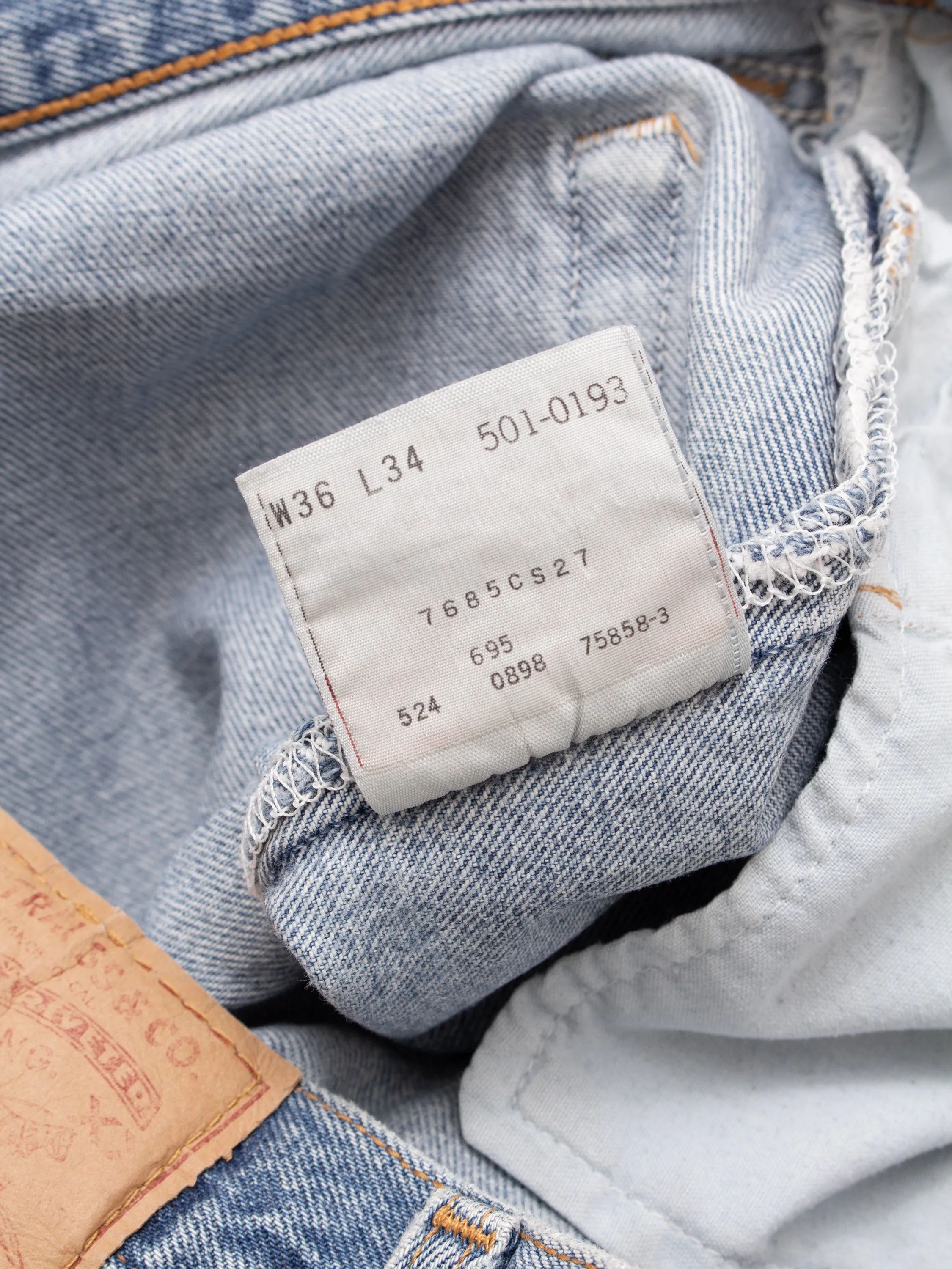No. 30 Vintage 90's Made in USA Levi's 501 Jeans W36