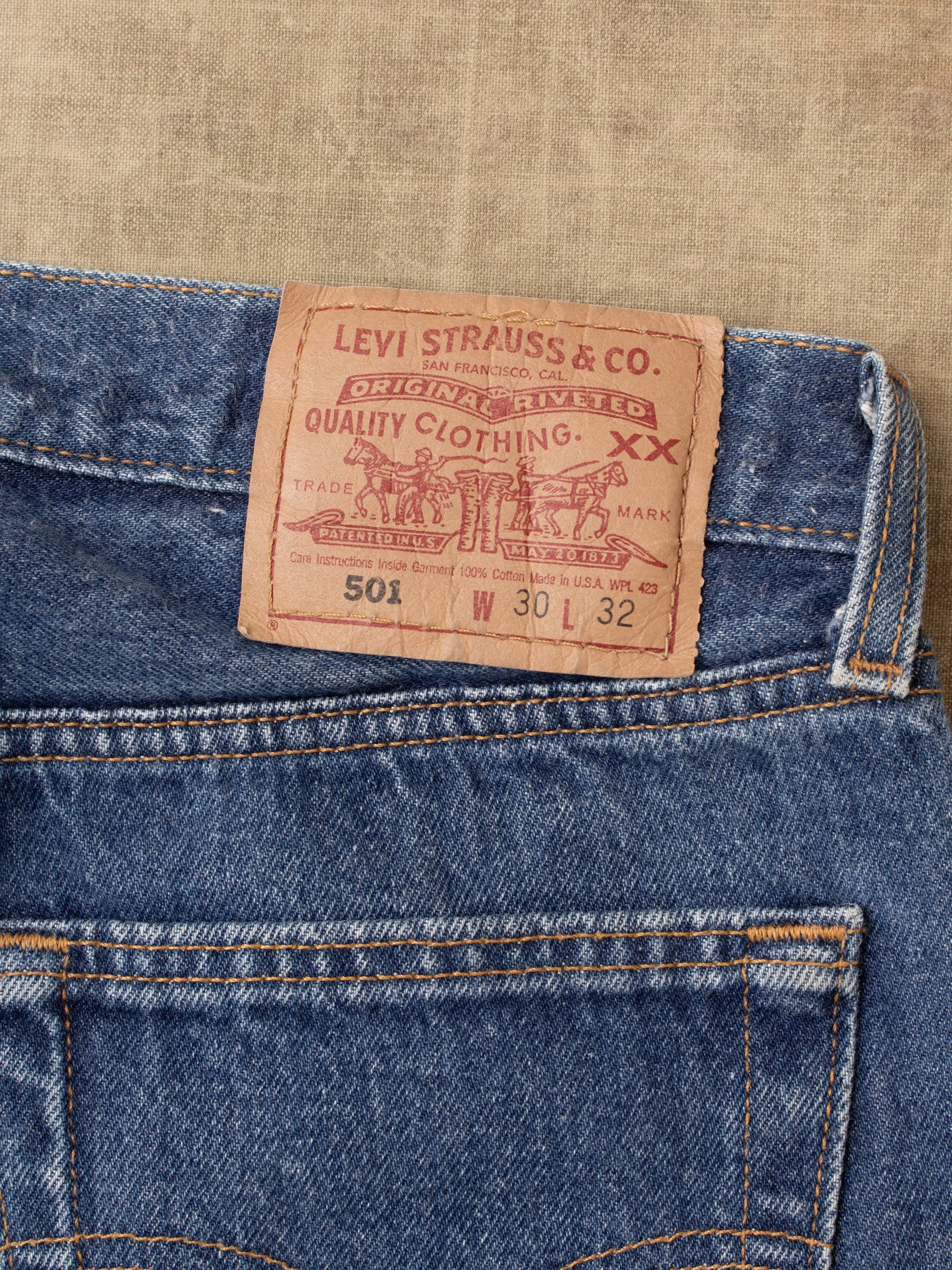 No. 40 Vintage 90's Made in USA Levi's 501 Jeans W30/L32