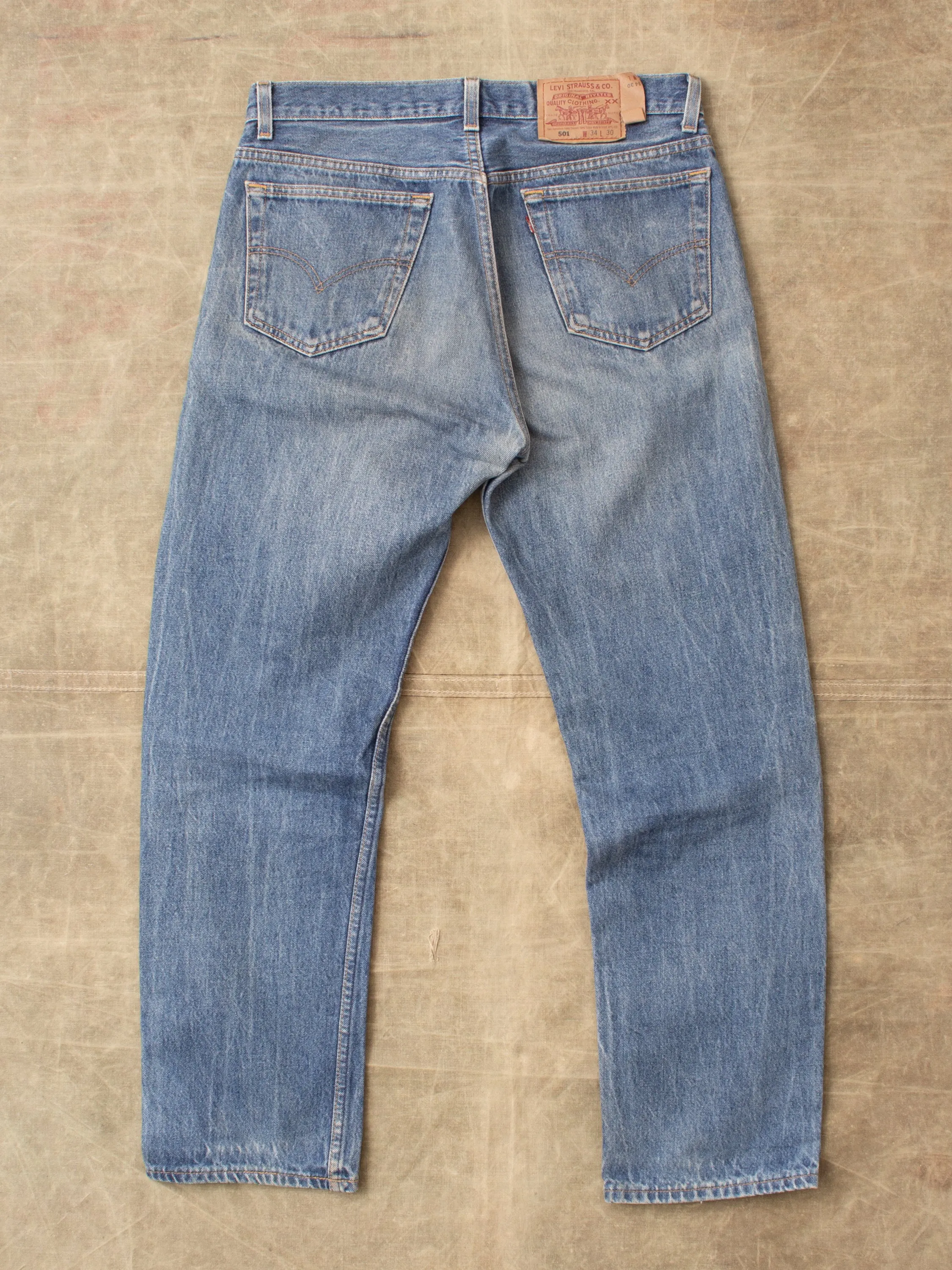 No. 54 Vintage 90's Made in USA Levi's 501 Jeans W34/L30