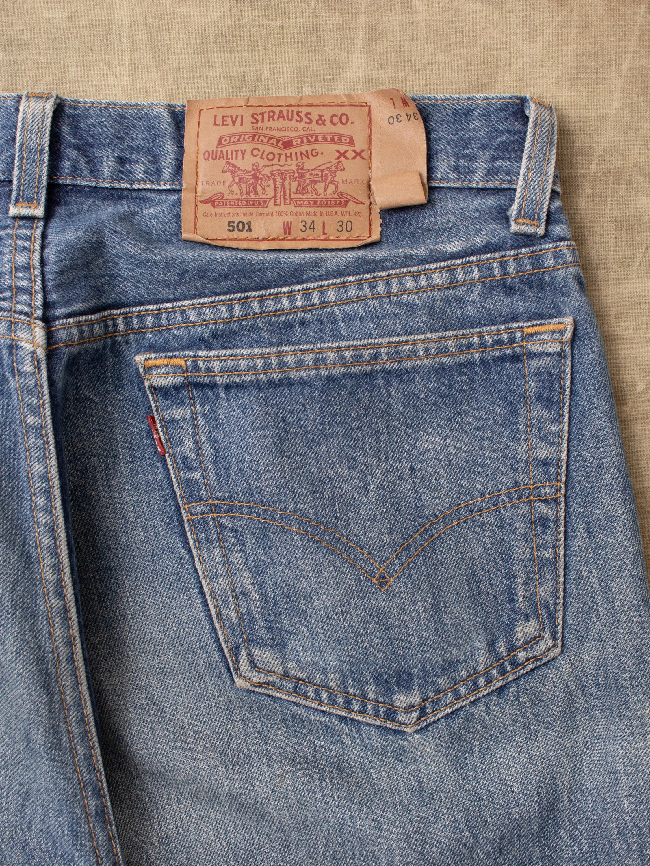 No. 54 Vintage 90's Made in USA Levi's 501 Jeans W34/L30