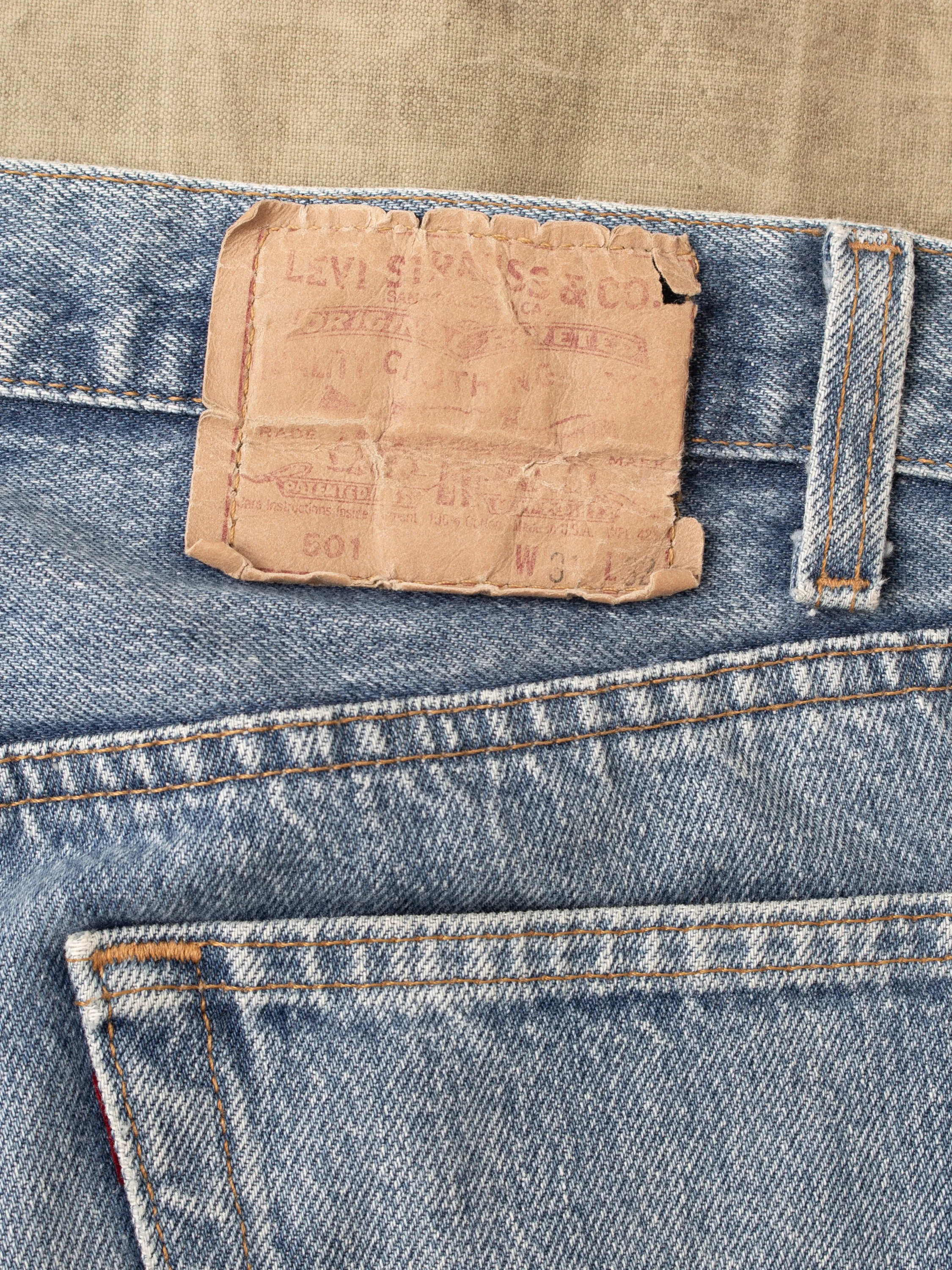 No. 56 Vintage 90's Made in USA Levi's 501 Jeans W31/L32