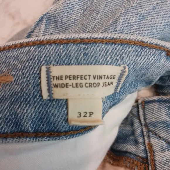 NWOT Madewell The Perfect Vintage Wide Leg Crop Jeans Light Wash Raw Hem Sz 32P