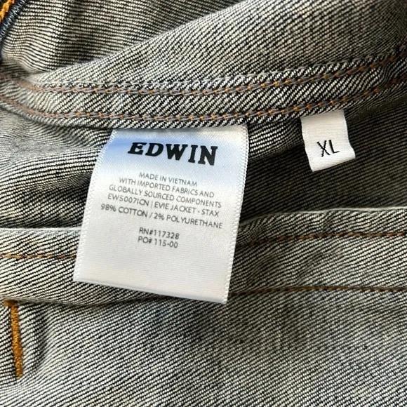 NWT Edwin Evie Cropped Stretch Denim Trucker Jacket Blue Stax Size XL Reg. $198