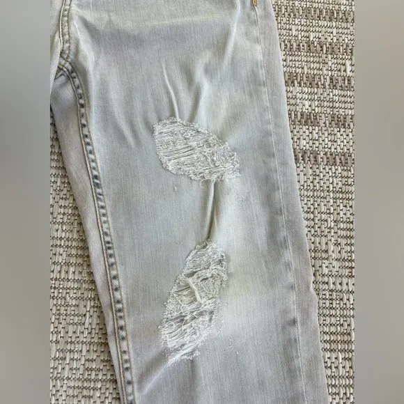 NWT IRO mid rise Ajusté jeans in size 27 light Grey