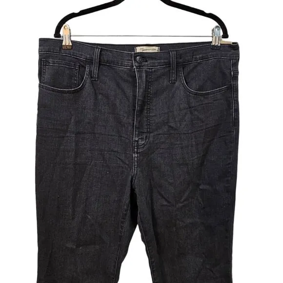 NWT Madewell Skinny Flare Jeans in Bellhaven Wash: Slit-Hem Edition Size 32