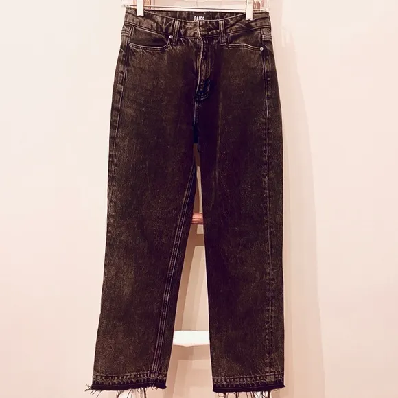 Paige “Sarah” straight leg ankle legnth deconstructed black denim jeans.Size 25.