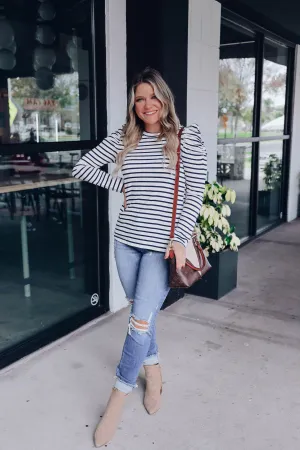 Poised Puff Shoulder Top - White/Navy