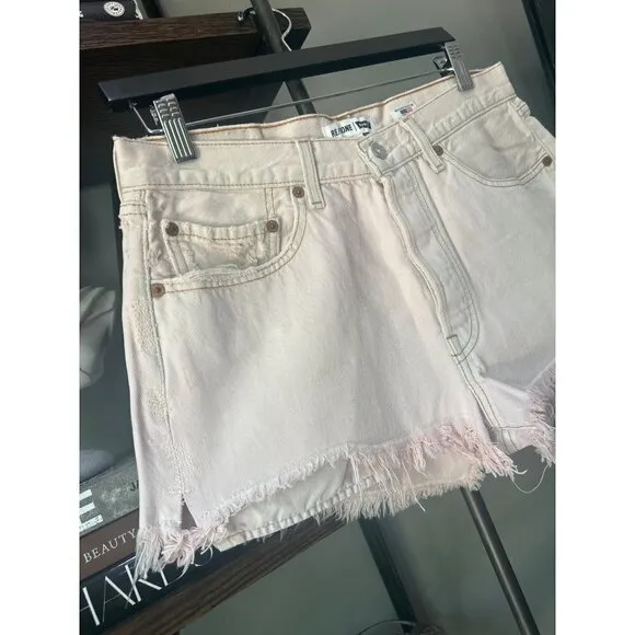 Re/Done x Levi's The Short Cut Off Denim Shorts Distressed Blush Pink Size 28