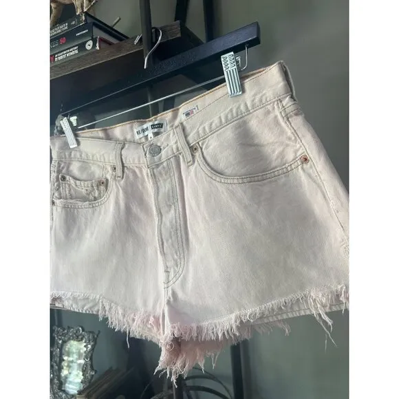 Re/Done x Levi's The Short Cut Off Denim Shorts Distressed Blush Pink Size 28