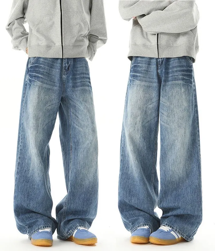 Relaxed Fit Men's Straight-Leg Jeans with Whiskering Detail