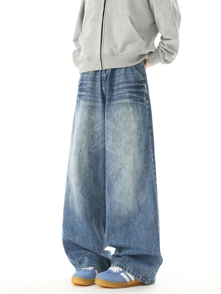 Relaxed Fit Men's Straight-Leg Jeans with Whiskering Detail