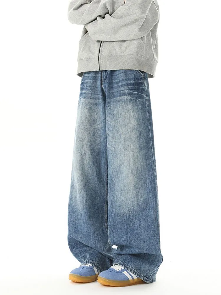 Relaxed Fit Men's Straight-Leg Jeans with Whiskering Detail