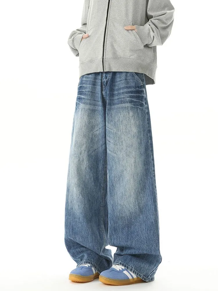 Relaxed Fit Men's Straight-Leg Jeans with Whiskering Detail
