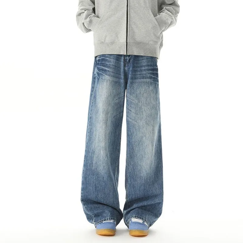 Relaxed Fit Men's Straight-Leg Jeans with Whiskering Detail