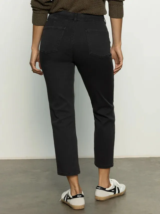 SCULPTED HAYDEN STRAIGHT CROP TROUSER