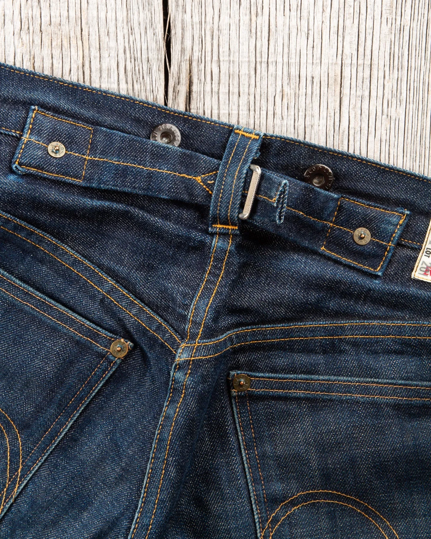 Second Hand LVC 201 Made in USA Jeans W32 / L34