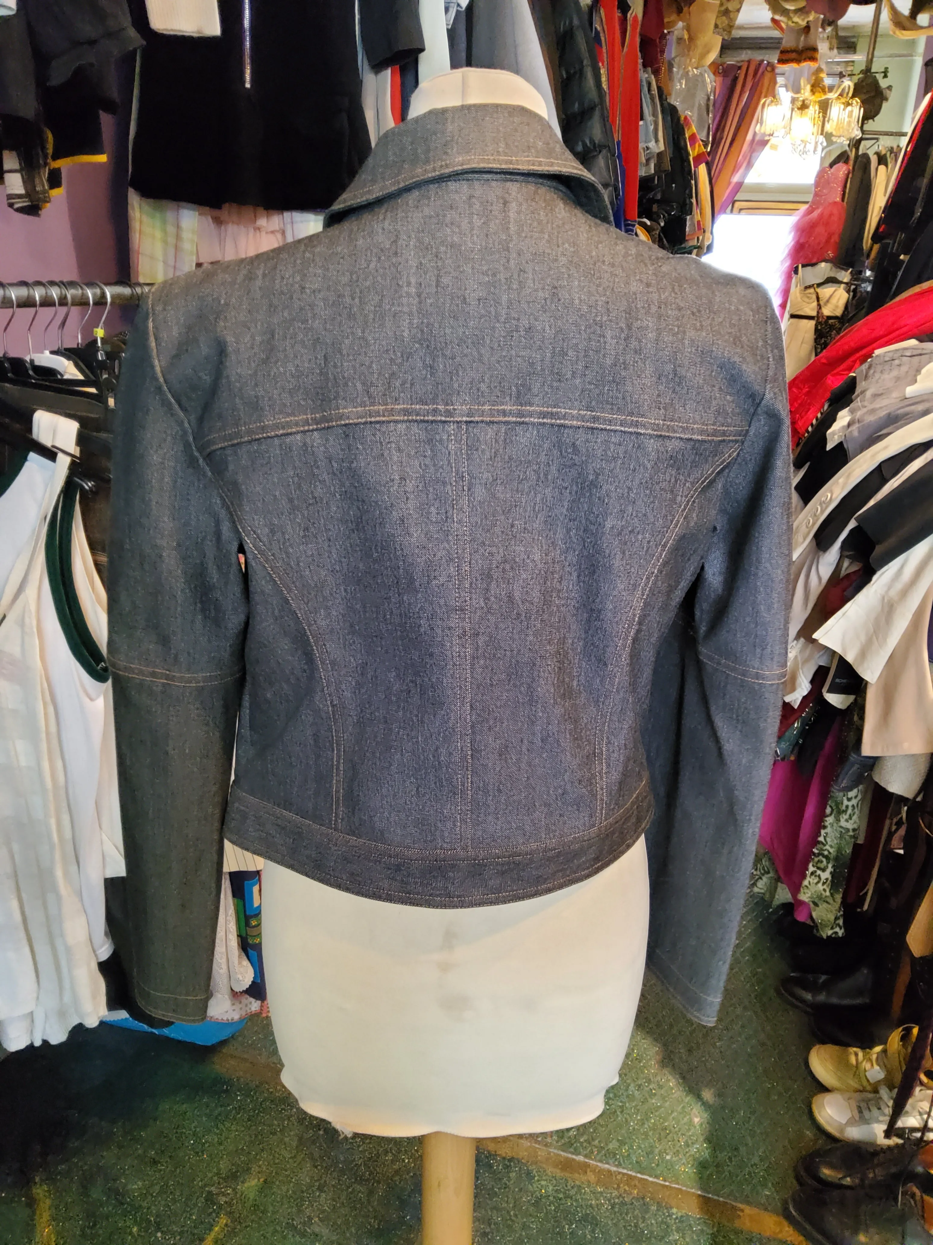 Short jacket