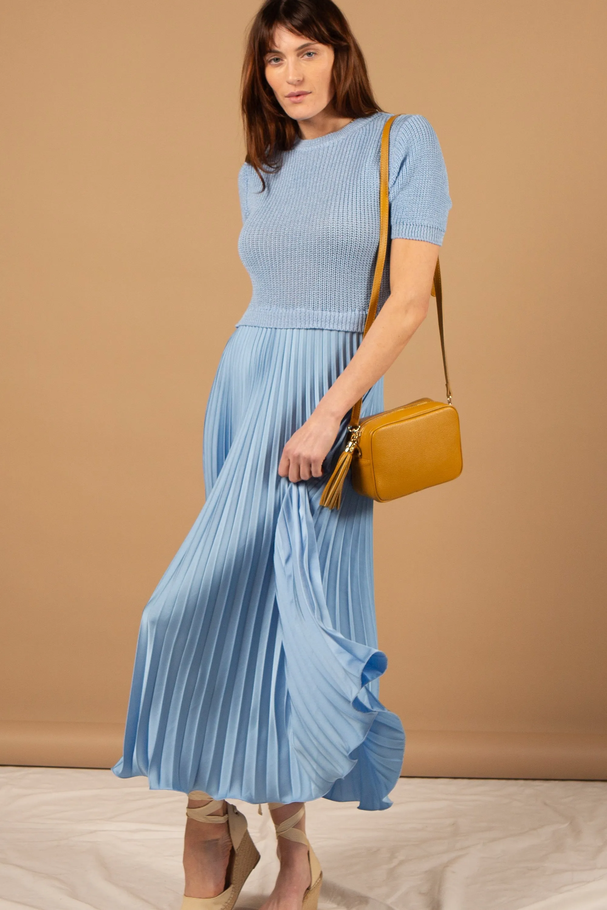 Short Sleeve Pleated Jumper Dress
