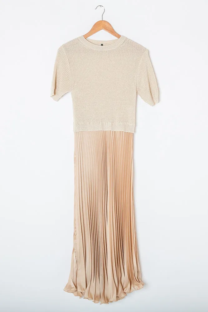 Short Sleeve Pleated Jumper Dress