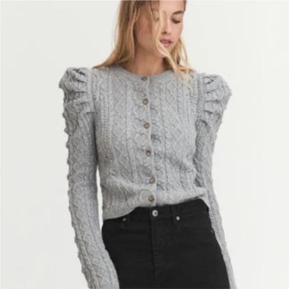 Something Navy Charlie Puff Shoulder‎ Cable Knit Cardigan Light Gray