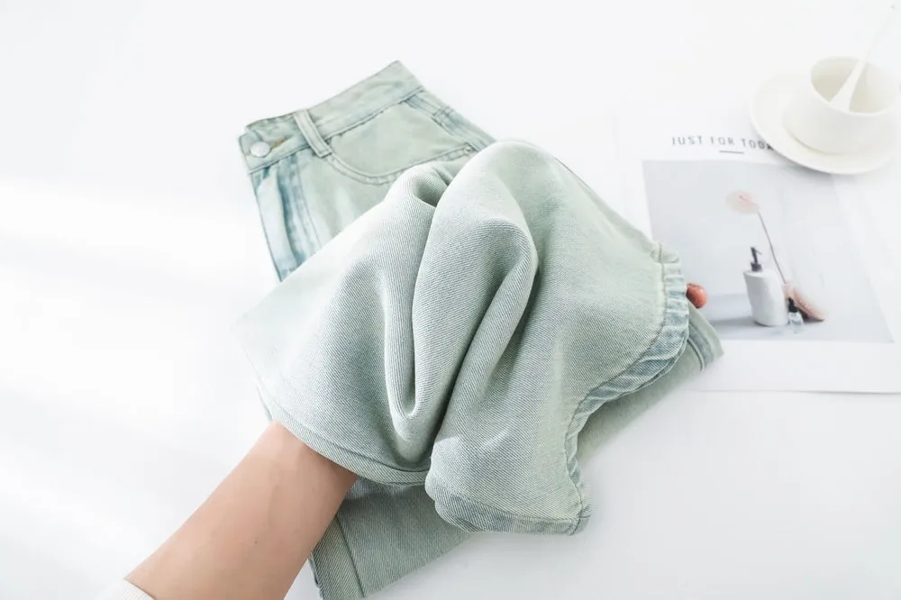 Stylish Wide Leg Jeans in Soft Lightweight Fabric for Women