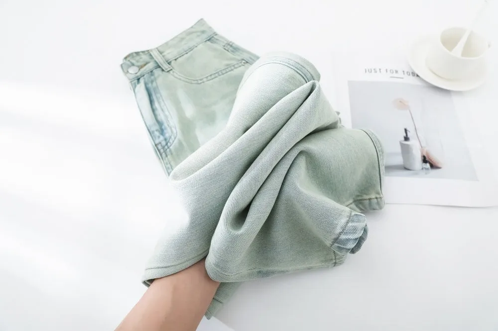 Stylish Wide Leg Jeans in Soft Lightweight Fabric for Women