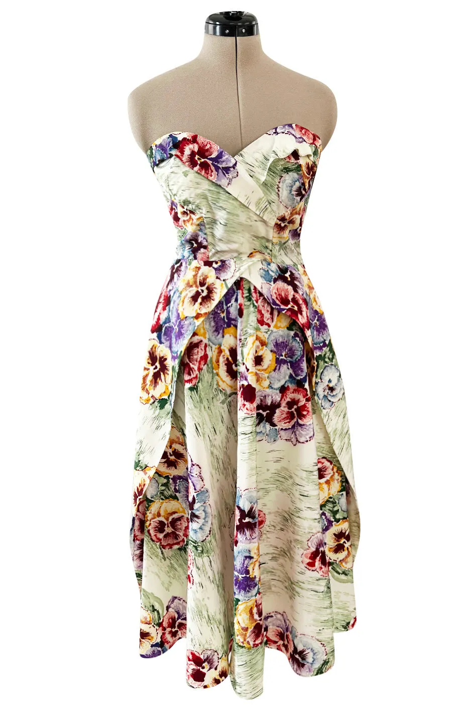 Sweetest 1950s Party Lines by Emma Domb Pansy Print Strapless Dress w Full Skirt
