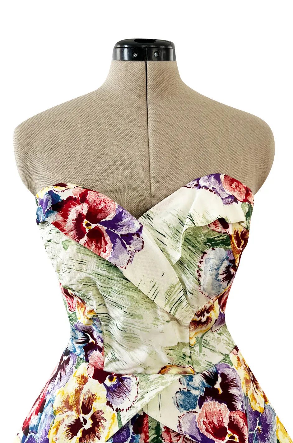 Sweetest 1950s Party Lines by Emma Domb Pansy Print Strapless Dress w Full Skirt
