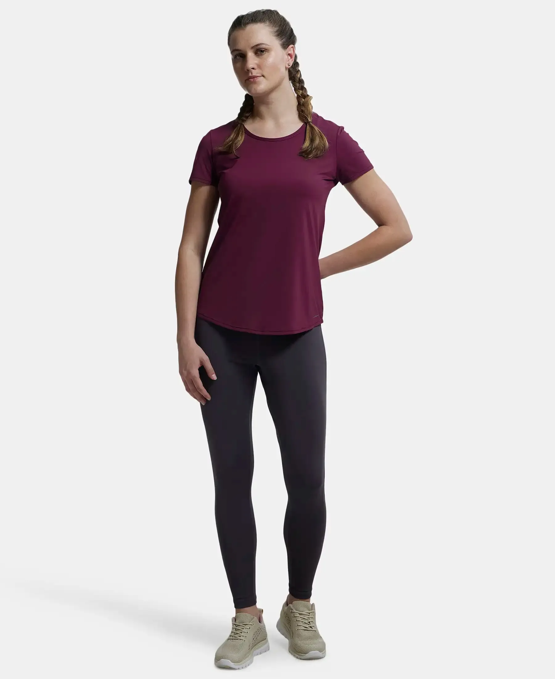 Tactel Microfiber Elastane Stretch Relaxed Fit Solid Curved Hem Styled Short Sleeve T-Shirt - Wine Tasting