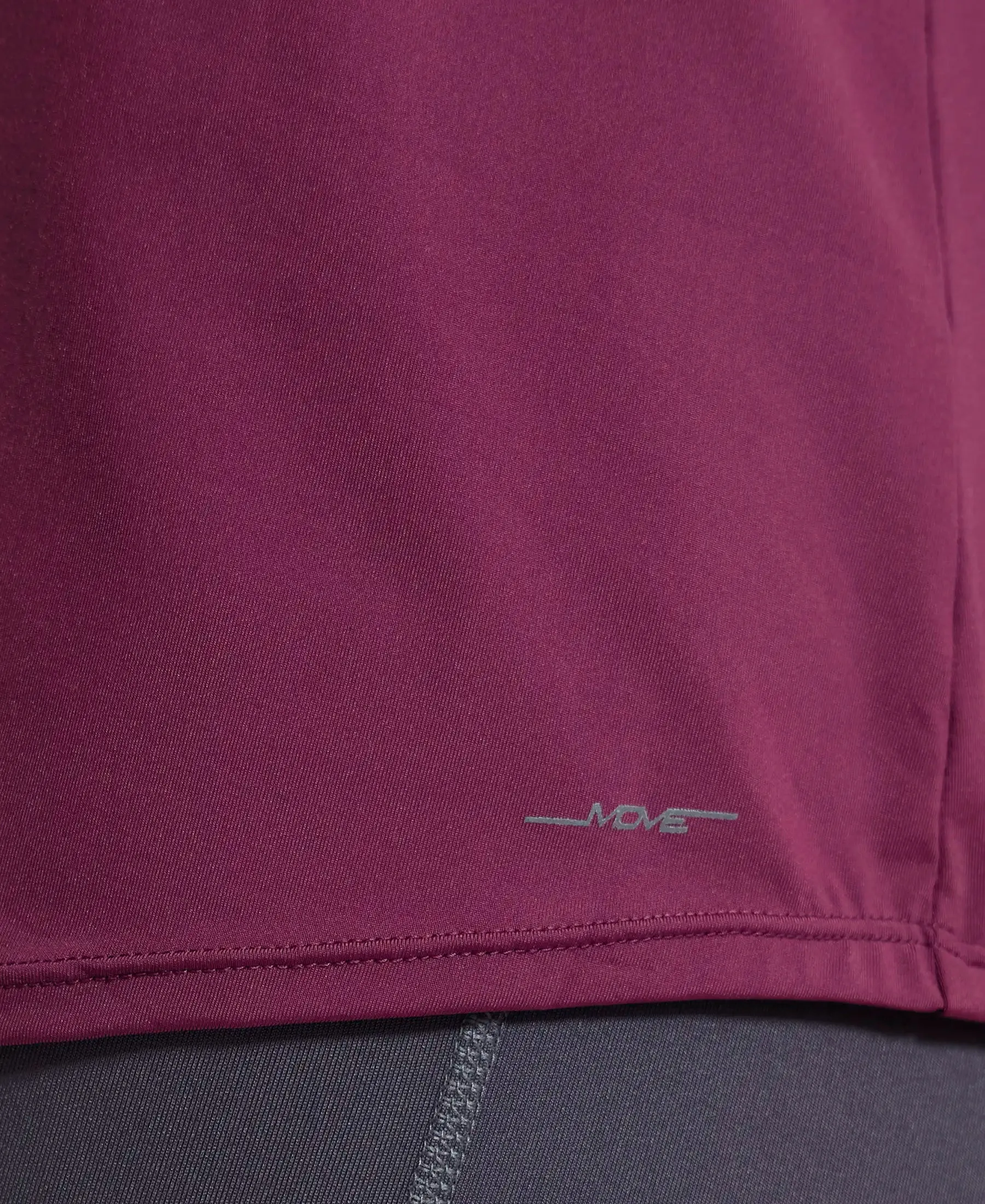 Tactel Microfiber Elastane Stretch Relaxed Fit Solid Curved Hem Styled Short Sleeve T-Shirt - Wine Tasting