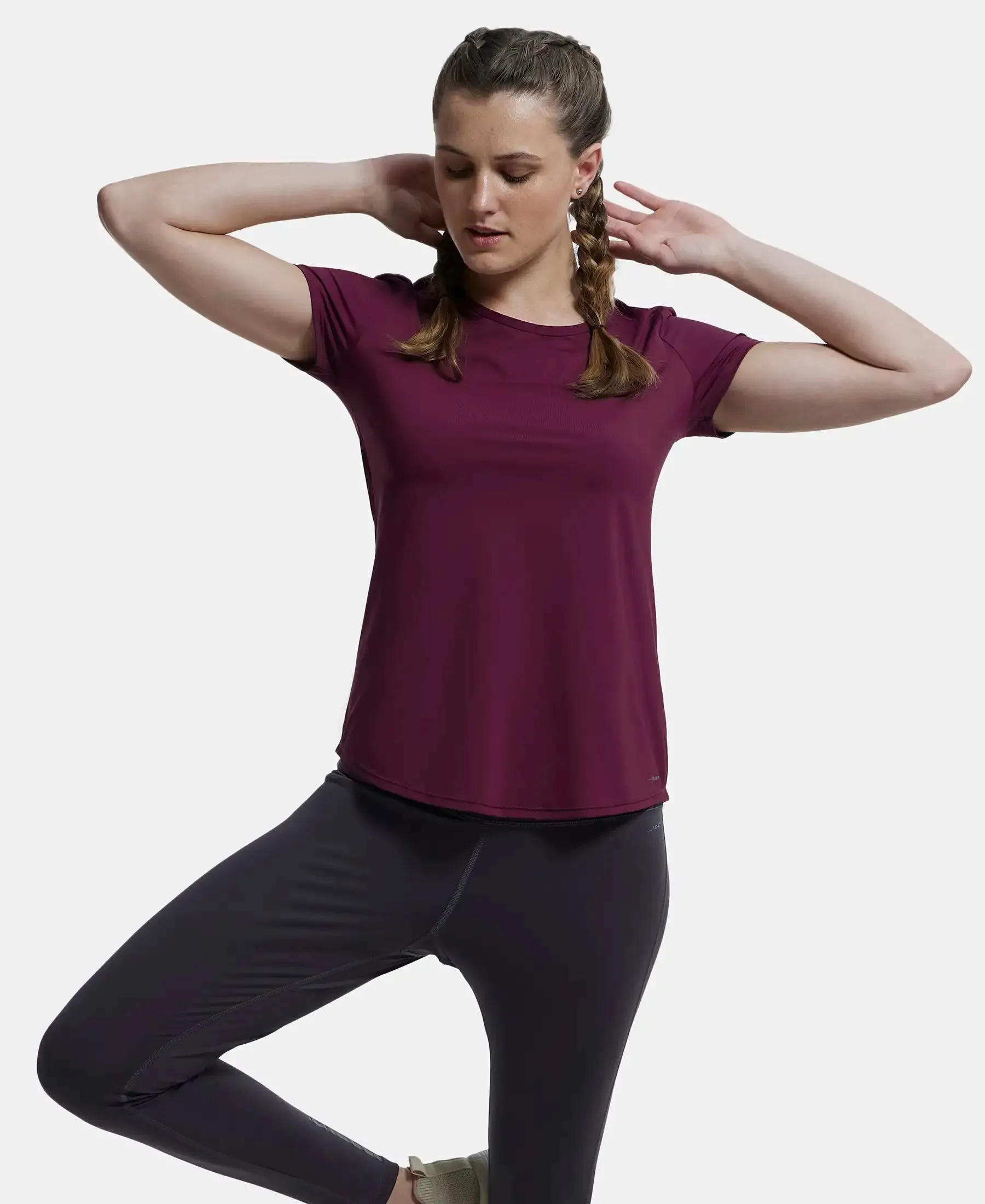 Tactel Microfiber Elastane Stretch Relaxed Fit Solid Curved Hem Styled Short Sleeve T-Shirt - Wine Tasting